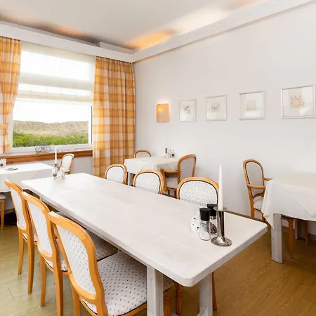 Haus Koebesine 25 *